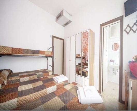 Hotel Luna Римини Номер фото